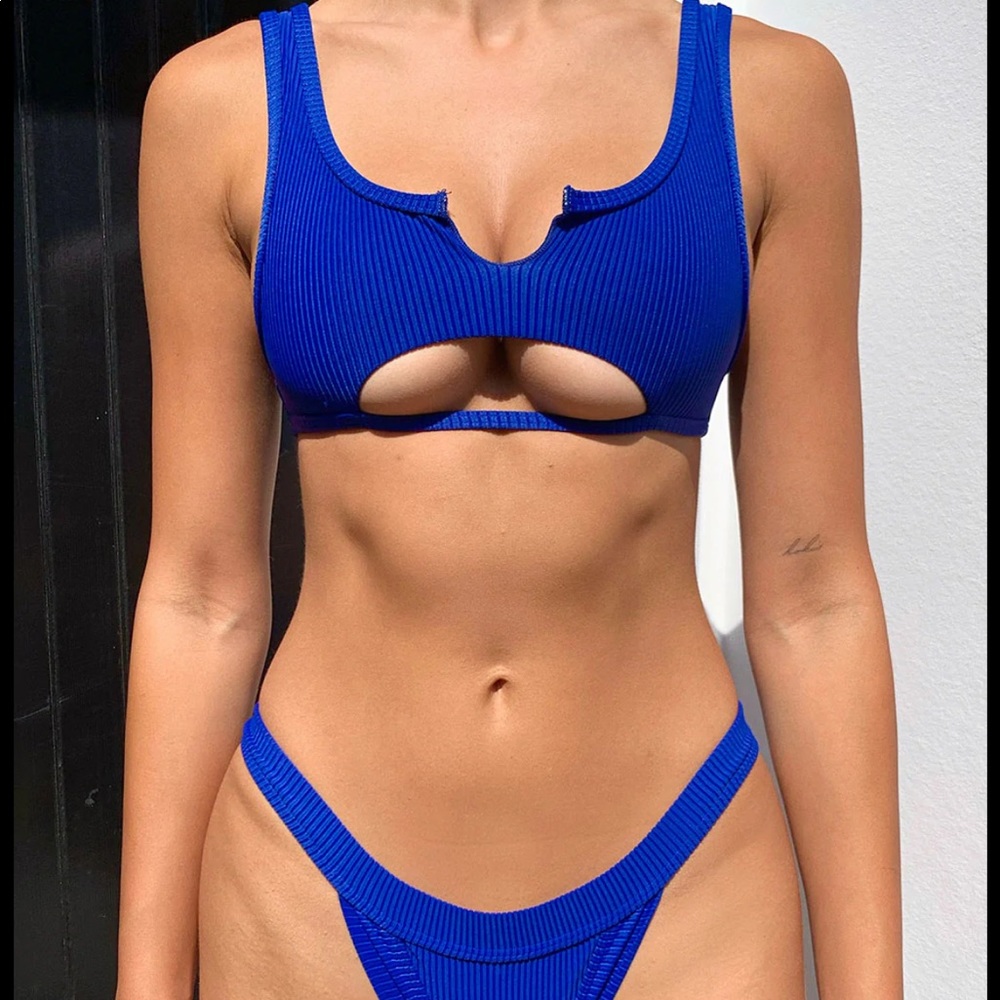 Frankie’s Bikini Top - image 4